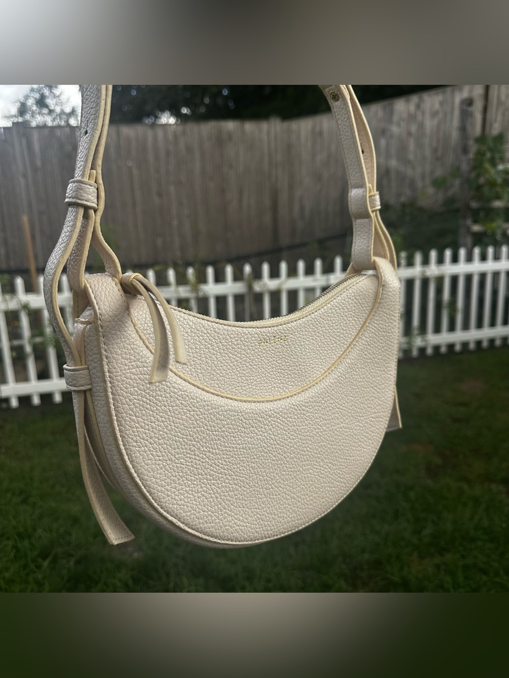 Polene Numero Dix Textured Crème Or Chalk Shoulder Bag